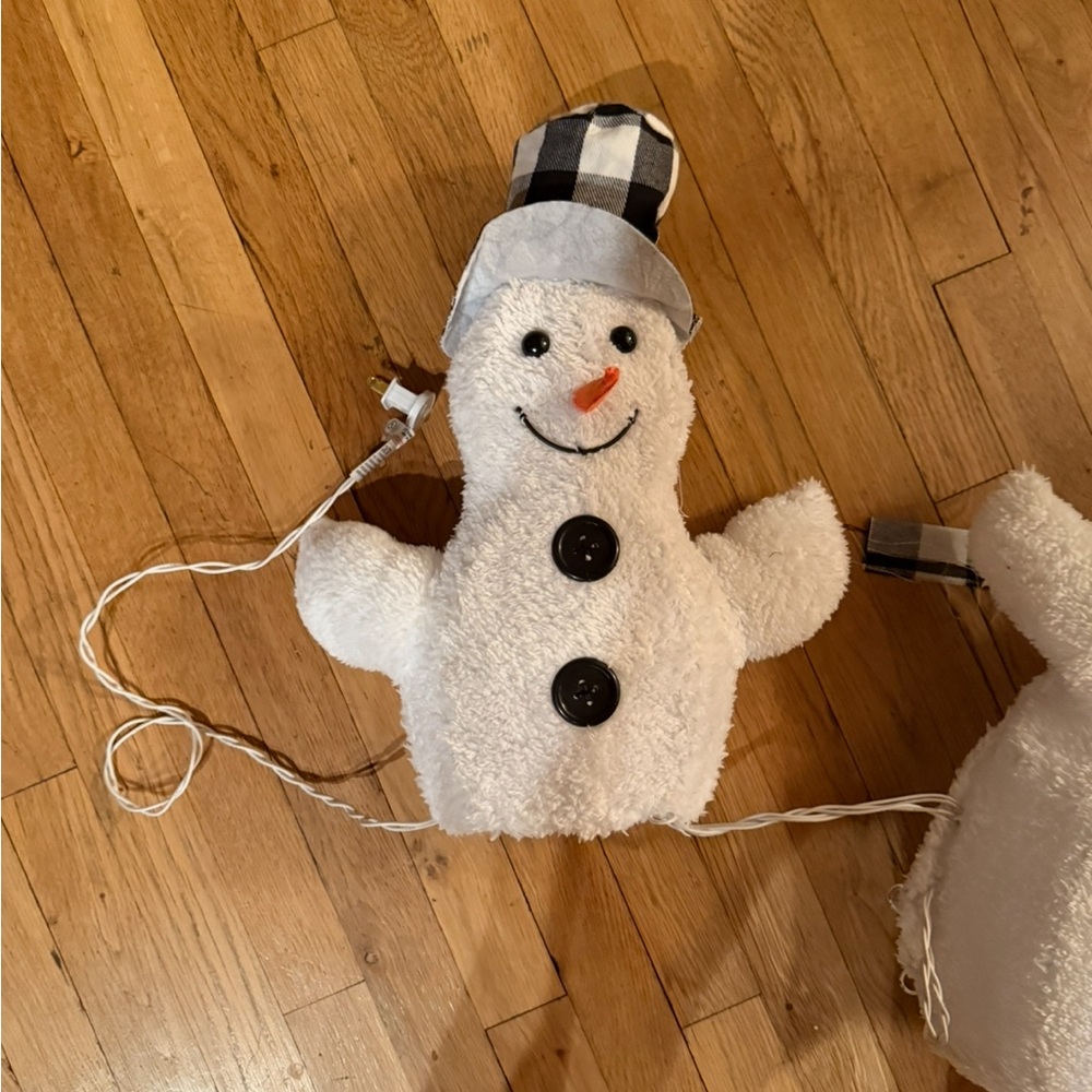 Festive Snowman String Lights - Picture 5 of 10